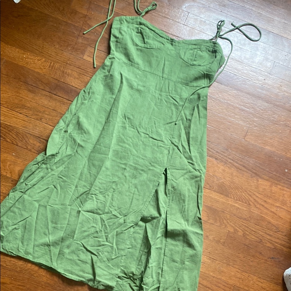 Green Sleeveless Spaghetti Strap Sundress